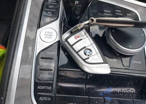 2020 BMW 840I xDrive z USA, uszkodzony, nr VIN WBADZ4C04LCD01352